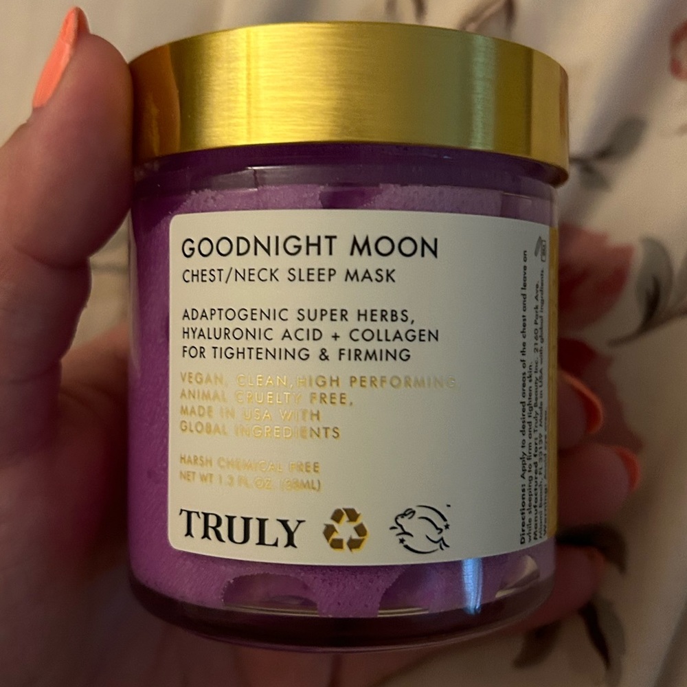 TrulyBeauty Goodnight Moon Chest/Neck Sleep Mask